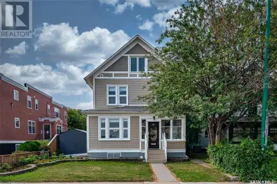Just steps from the Saskatchewan River, tucked into the historic Nutana Neighbourhood, this Characte...