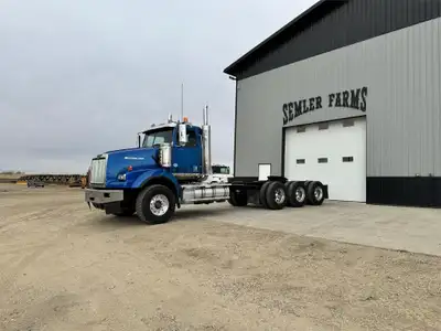 Allison!! 2019 Western Star 4900 Tri Drive Truck or Cab and Chassis Tridem Located near Westlock, AB...
