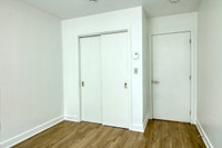 Renovated Akelius two bedroom apartment for rent. Located near Sauvé in the Ahuntsic neighborhood, M... (image 4)