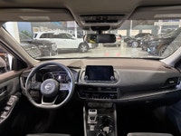 **BLACK FRIDAY SPECIAL!** FEATURING : MOONROOF PANORAMIC ROOF, AWD, MULTI DRIVE AND TERRAIN MODES, R... (image 9)