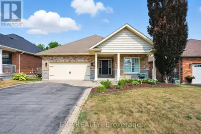 Welcome to 6 Cortland Way in beautiful Brighton, a well-maintained 2-bedroom, 2-bathroom bungalow of...
