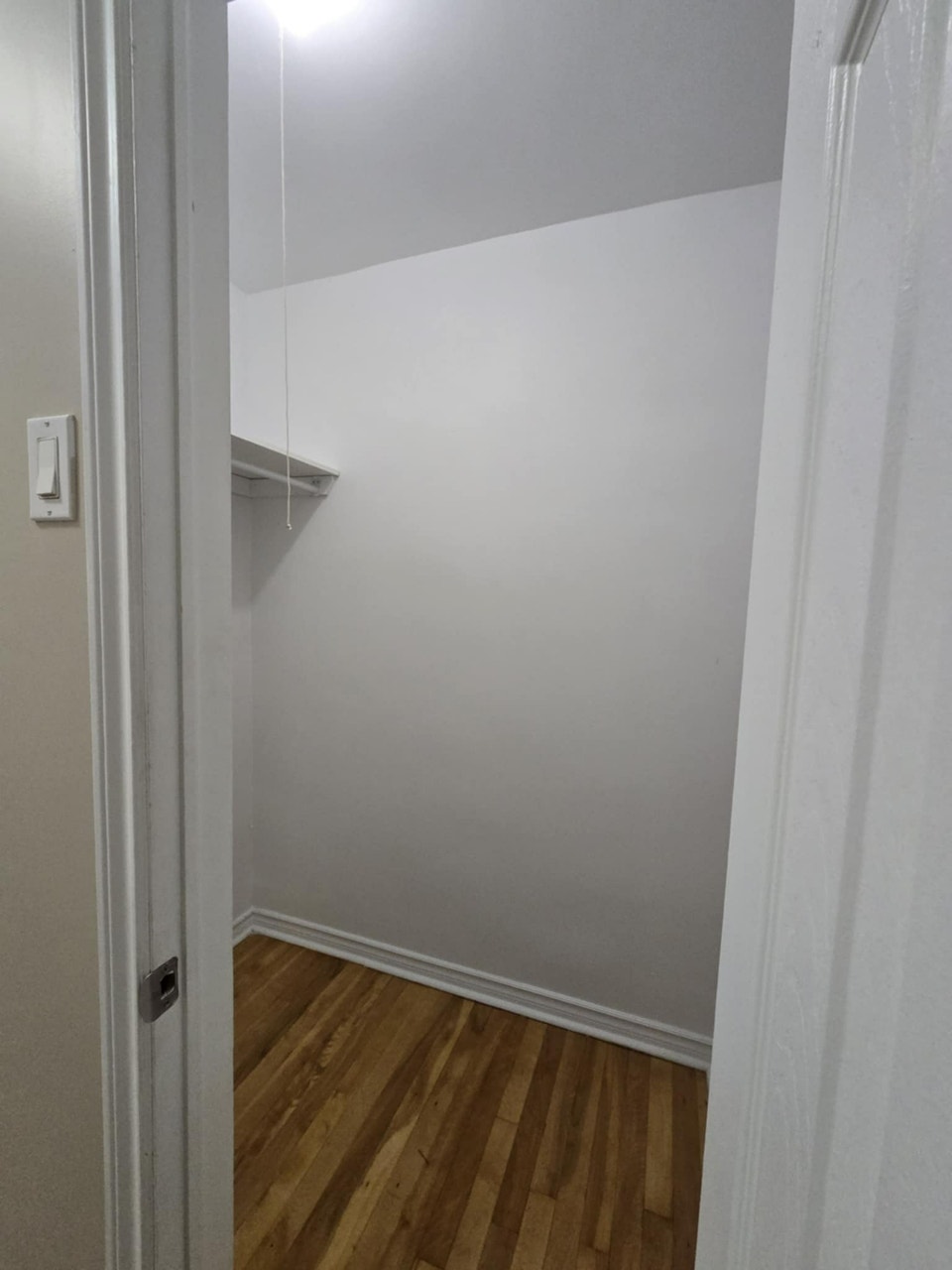Village Millcraft Apts. - 1 Bedroom "Refined" - Available NOW! 3