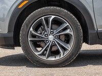 *LED Lights, Leather Seats, Premium Audio, Heated Steering Wheel, Climate Control!* With crisp body... (image 3)