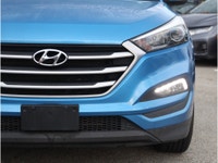 2017 HYUNDAI TUCSON SE - BC VEHICLE - BACKUP CAMERA - HEATED FRONT SEATS AND STEERING WHEEL - DUAL-C... (image 6)