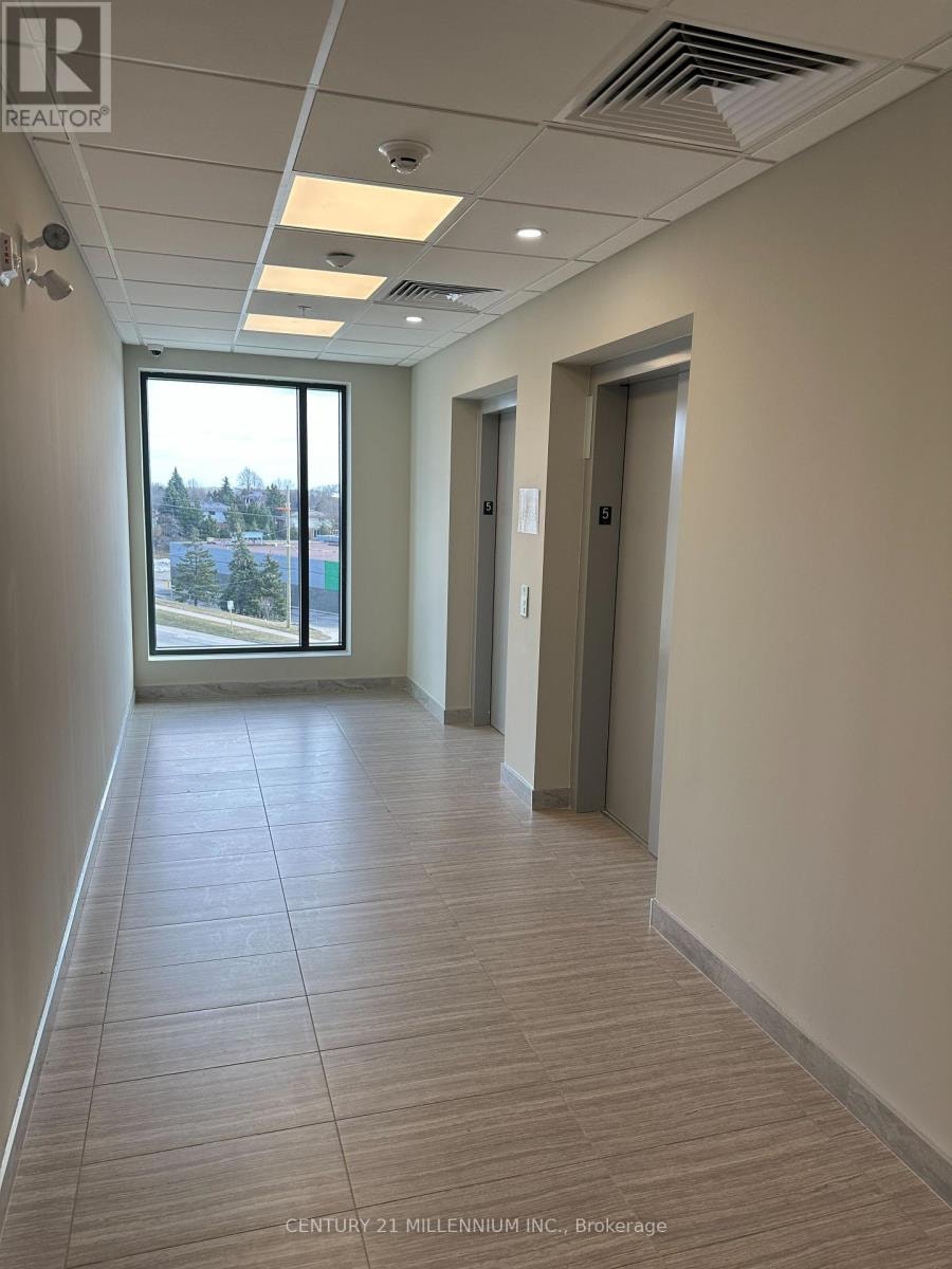 512 - 1000 LACKNER BOULEVARD Kitchener, Ontario 4