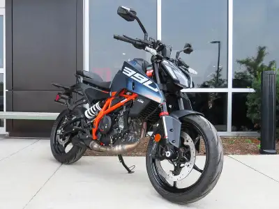 Apex Cycle 1-888-702-4150 Visit our showroom for a huge selection of the brands you love, convenient...