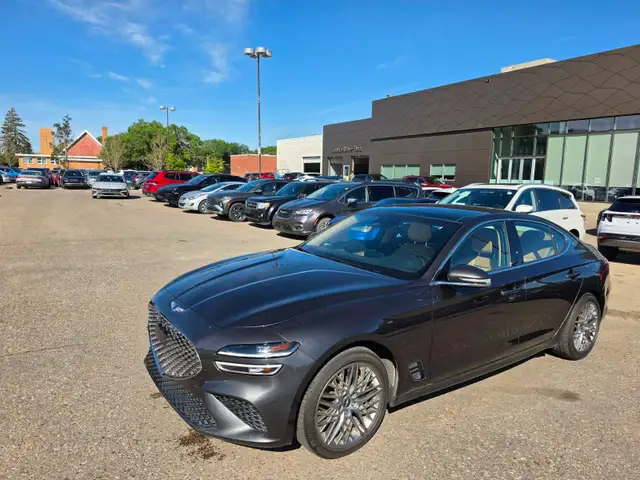 2023 GENESIS G70 2.0T Advanced Plus AWD Local Trade, Leather, Na
