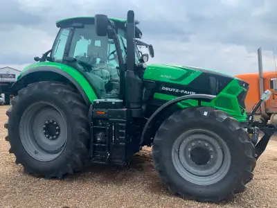 DEUTZ FAHR 6210TTV AGROTRON XXL SYN LEATHER SWIVEL AIR DYN DAMPNING SYSTEM DAB+RADIO BLUETOOTH XLARG...