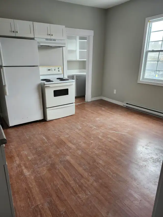 7 Ritchie St #3 - 2BR + Laundry Room, Top Floor, Parking in Long Term Rentals in Saint John - Image 11