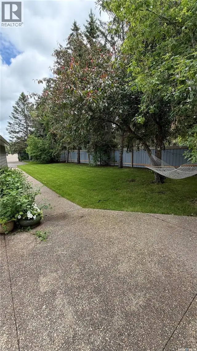 2 Lakeview LANE Katepwa Beach, Saskatchewan in Houses for Sale in Regina - Image 32