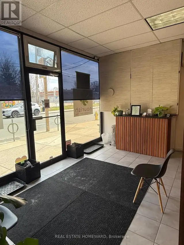 136 MAIN STREET Toronto (East End-Danforth), Ontario in Commercial & Office Space for Rent in City of Toronto - Image 4