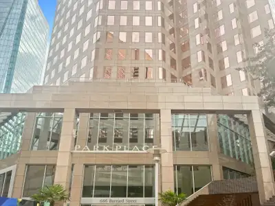 A fully serviced private office with 1 person, ready to use from day one. Work with focus and privac...