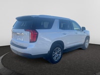 Check out this vehicle's pictures, features, options and specs, and let us know if you have any ques... (image 4)