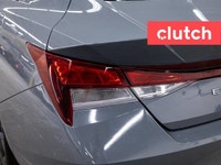 1 OWNER / Driver Attention Alert, Heated Steering Wheel, Sunroof and more! Clutch is the largest onl... (image 9)