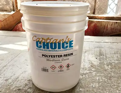 Fibreglass Resin 5 Gallon Pail comes with Hardener Can be used to build most boats. Can be used alon...
