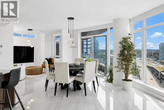 1701 1372 SEYMOUR STREET Vancouver, British Columbia in Condos for Sale in Vancouver - Image 5