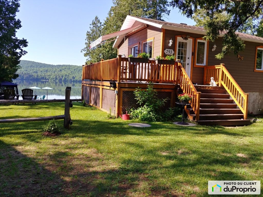 $439,000 - Cottage for sale in Chute-St-Philippe — photo 1