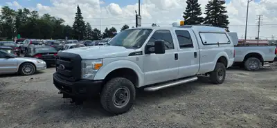 Call 416-648-0721 - ONE OWNER - Work Truck - Runs great - 2014 Ford F350 Super Duty 1 Ton Pickup Tru...