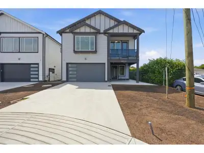 Welcome home to this stunning brand new basement-entry home in the heart of Chilliwack! Thoughtfully...