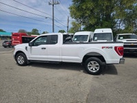 Perfect Auto CLEAN CARFAX - 8 FT BOX - 5.0 L GAS - 4X4 - TOW PKG - BACK UP CAMERA - RUNNING BOARDS -... (image 2)