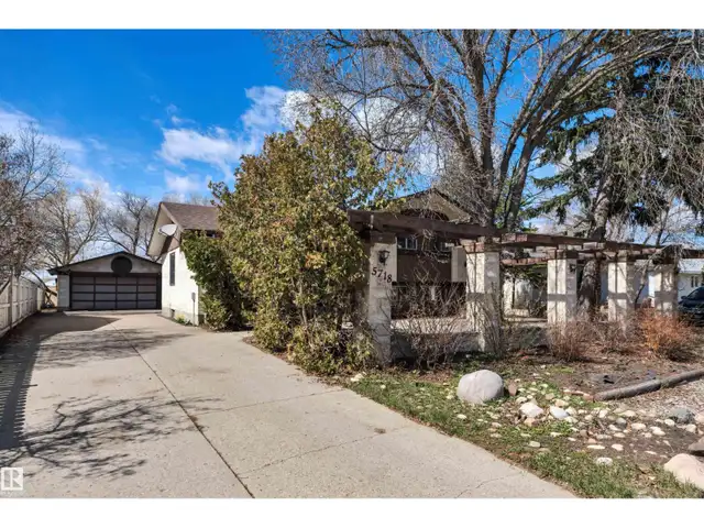 5718 Garden Meadows Drive Wetaskiwin, Alberta in Houses for Sale in Edmonton - Image 3