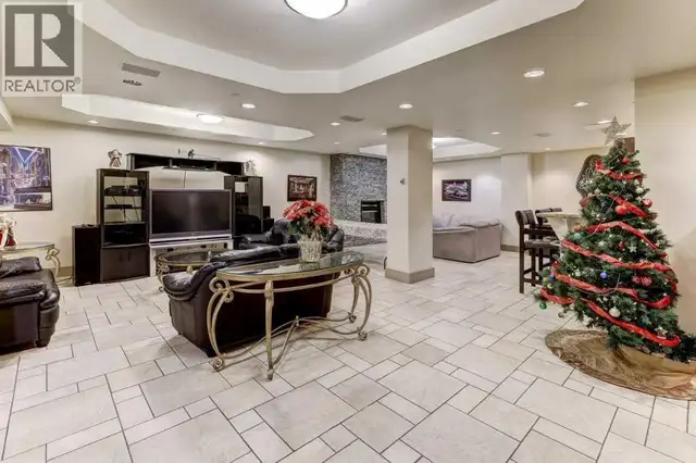 204, 4603 Varsity Drive NW Calgary, Alberta in Commercial & Office Space for Sale in Calgary - Image 13