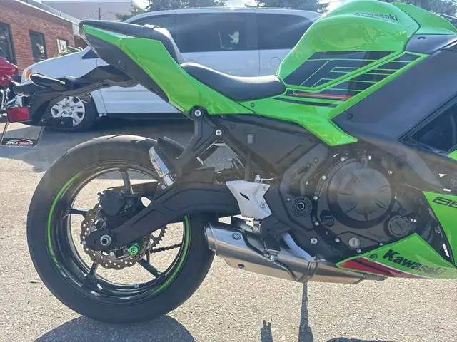 2024 Kawasaki Ninja 650 ~ NINJA 650 ~ ABS ~ KRT EDITION ~ NICE B in Sport Bikes in City of Toronto - Image 12