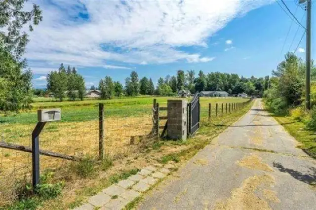 4102 LEFEUVRE ROAD Abbotsford, British Columbia in Houses for Sale in Abbotsford - Image 2