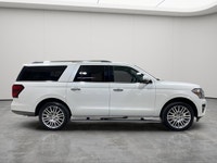 NAVIGATION, ADAPTIVE CRUISE CONTROL, PANORAMIC ROOF, HEATED REAR SEATS, POWER LIFTGATE Your next adv... (image 8)