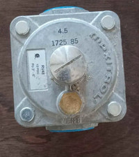 Gas regulator
