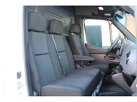 2021 MERCEDES SPRINTER 2500 -- 170 FULL SIZE -- HIGH ROOF -- ECONOMICAL DIESEL ENGINE !!! 3 SEATER!!... (image 2)