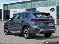 This Volkswagen Tiguan boasts a Intercooled Turbo Regular Unleaded I-4 2.0 L/121 engine powering thi... (image 7)