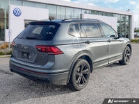 This Volkswagen Tiguan boasts a Intercooled Turbo Regular Unleaded I-4 2.0 L/121 engine powering thi... (image 4)