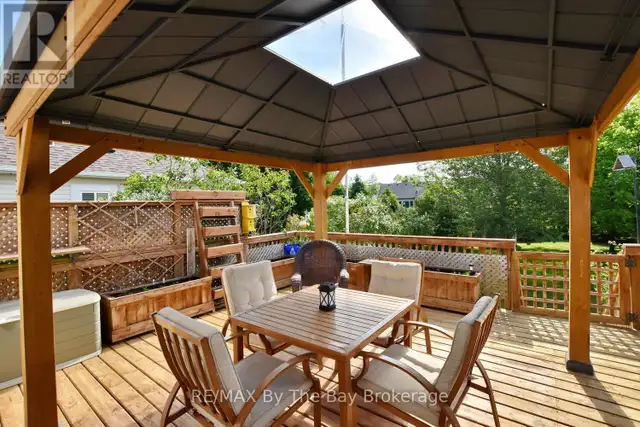 95 ROYAL BEECH DRIVE Wasaga Beach, Ontario62863754490754123