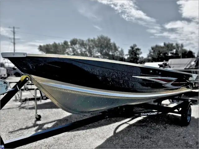 2023 Smoker-Craft Voyager 16 in Powerboats & Motorboats in Grand Bend - Image 7