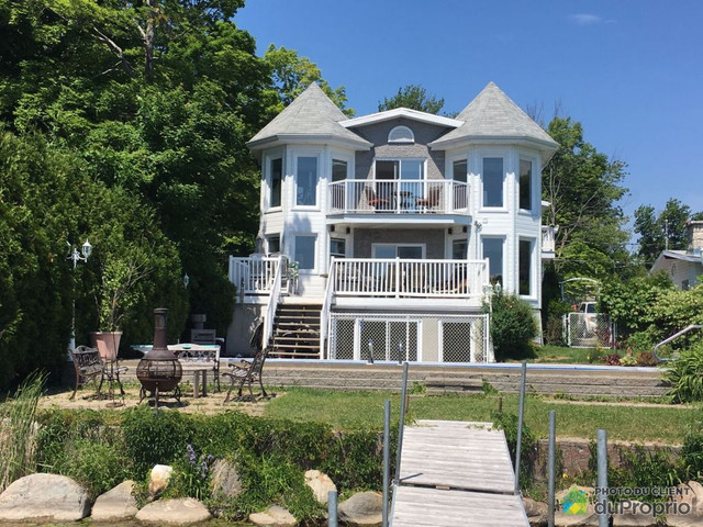 1 000 000$ - Maison 2 étages à vendre à St-Augustin-De-Desmaures dans Maisons à vendre  à Ville de Québec