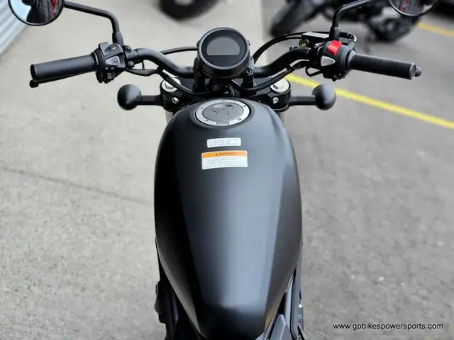 2025 Honda Rebel 500 ABS in Sport Touring in Oshawa / Durham Region - Image 8