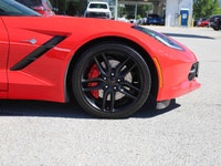 2016 Chevrolet Corvette Stingray Z51 3LT Pure American performance meets premium luxury in this 2016... (image 6)