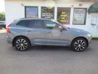Fresh from the Volvo store this beautiful XC60 has a clean Carfax, two sets of keys and warranty rem... (image 5)