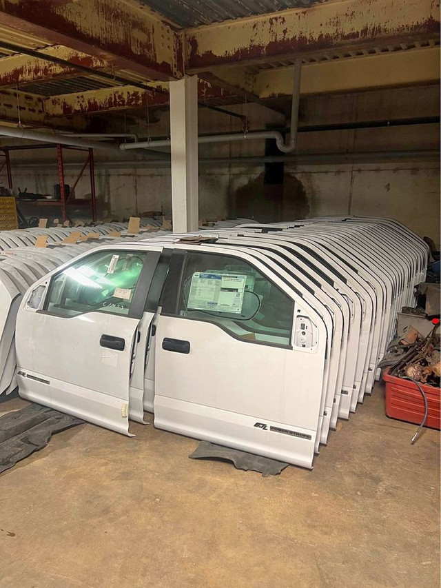 2017-2022 Ford Superduty Doors in Auto Body Parts in Owen Sound