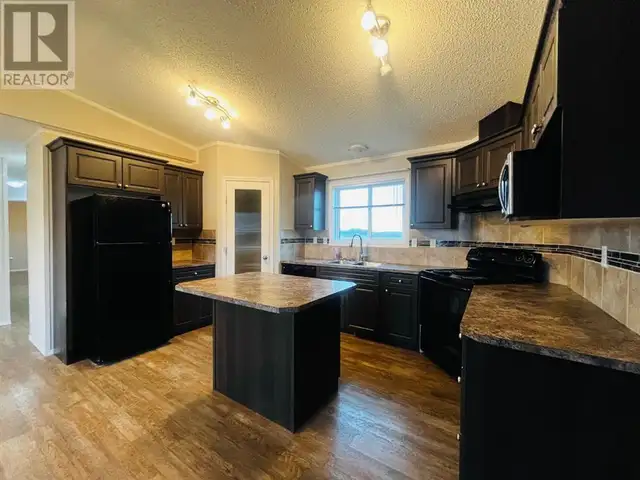 4907 50 Street Islay, Alberta62864759176451122