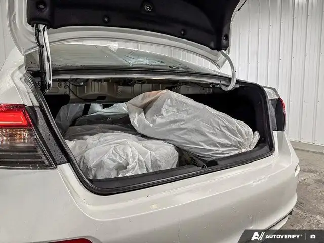 2022 Honda Civic Sedan Sport | Moonroof | Traffic Sign in Cars & Trucks in Saskatoon - Image 17