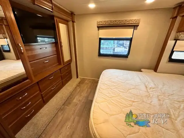 2018 Jayco Precept 35S Washer / Dryer Combo in RVs & Motorhomes in Moncton - Image 43