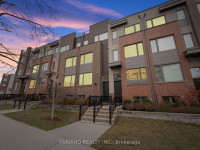 Upscale 3+1Br Townhome, Downsview-Roding-CFB