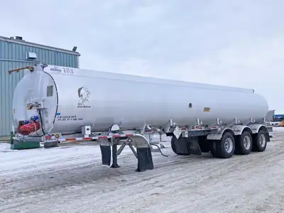 Fresh Safety and Tank inspections 2011 Hutchinson 38,000 Liter / 10,000 Gallon / 240 bbl / Tri Axle...