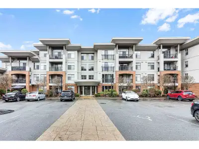 "Welcome to this beautifully maintained 2-bedroom, 2-bathroom gem! Featuring an open-concept layout...