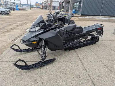 Price does not include $299 dealer fee and taxes 2019 Ski-Doo Summit SP 850 E-TEC ES 175 with only 1...
