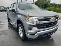Engine: 5.3L ECOTEC3 V8 L/100Km City: 15.3 L/100Km Hwy: 12.6 Safety Equipment Daytime Running Lamps... (image 3)