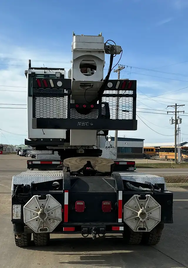 2013 Western star Manitex 45 Ton Sleeper Boom Truck in Heavy Equipment in St. Albert - Image 10