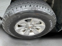 Price includes $1,000 finance credit. Price does not include fees or taxes. The 2025 Chevrolet Silve... (image 8)